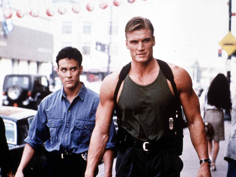 Und wieder unterwegs in Sachen Selbstjustiz: Zusammen mit Brandon Lee mischt Lundgren in Showdown in Little Tokyo (1991) die japanische Mafia auf.