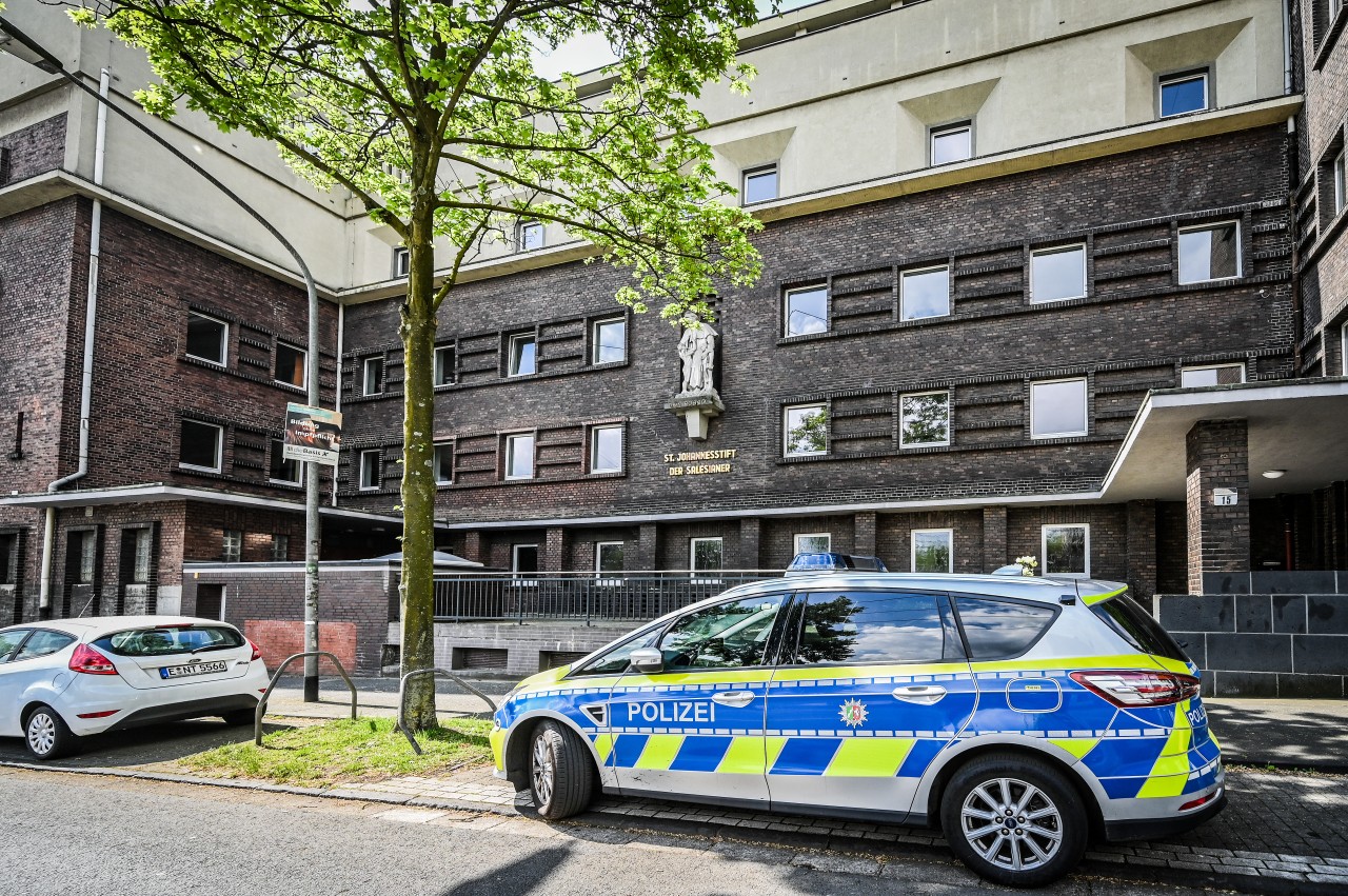 In Essen-Borbeck wurde ein Anschlag auf eine Schule verhindert. Ein Dokument offenbart nun die Vorbilder des Verdächtigen. 