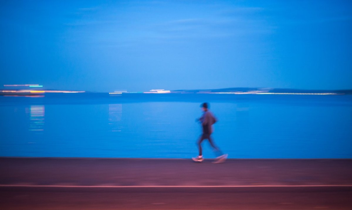 dpa_14906600A548524D Abendlauf.jpg