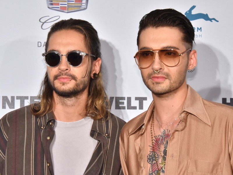 Tom (r.) und Bill Kaulitz gehören ebenfalls zur Riege der prominenten Zwillingspaare. Der Sänger und der Gitarrist der Band „Tokio Hotel“ wurden am 1. September 1989 in Leipzig geboren.