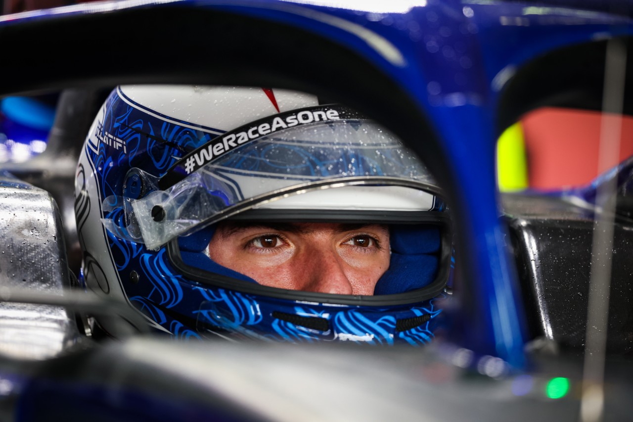 In der Formel 1 brodelt die Gerüchteküche über einen möglichen Rauswurf von Williams-Pilot Nicholas Latifi.