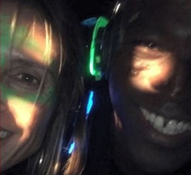 So lächelten Heidi Klum und Seal beim Kindergeburtstag für Instagram in die Kamera.