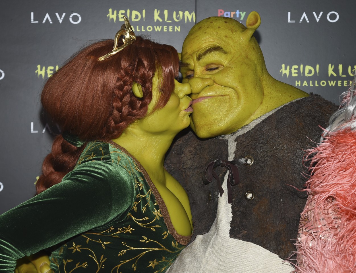 Heidi Klum und Tom Kaulitz verkleideten sich an Halloween als Shrek und Fiona.