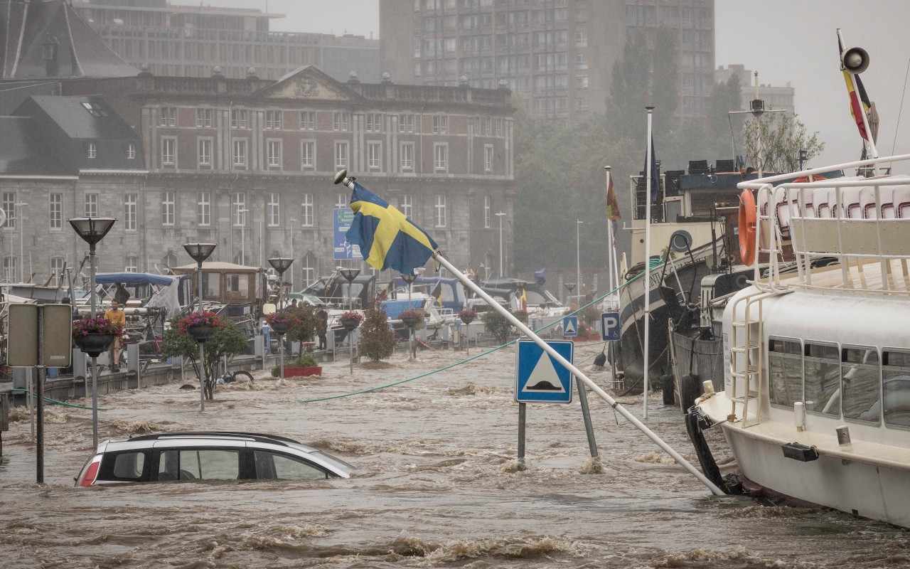 Das Hochwasser bedroht auch die Menschen in Belgien.