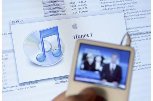 Apple hat in seinem Internet-Musikladen iTunes das neue Preissystem eingeführt. Lieder bei iTunes kosten nun 69 Cent, 99 Cent und 1,29 Euro anstatt pauschal 99 Cent.