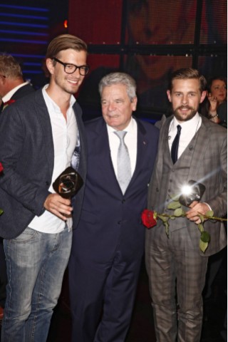 Das Format erhielt sogar den Grimme Preis - da schnappten sich Joko Winterscheidt und Klaas Heufer Umlauf direkt den Bundespräsidenten Joachim Gauck für ein Foto.