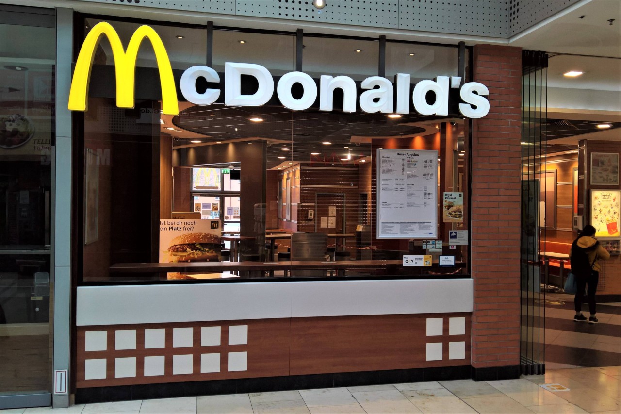 Bei McDonald's sollte es ein ganz besonderes Produkt geben, doch es kam niemals ins Geschäft. (Symbolbild)