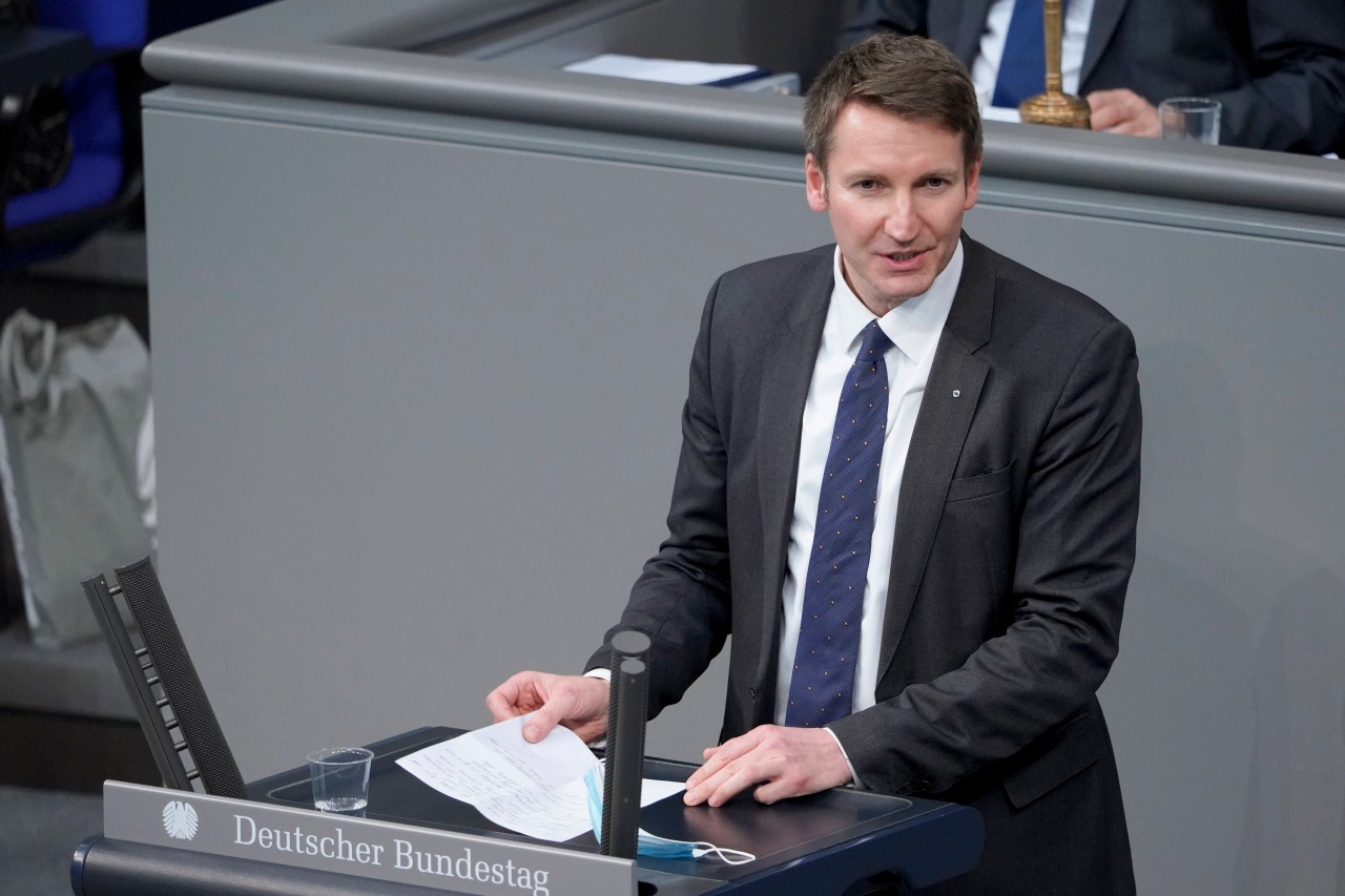 Professor Dr. Patrick Sensburg (CDU) vertritt den Hochsauerlandkreis seit 2009 im Bundestag. 