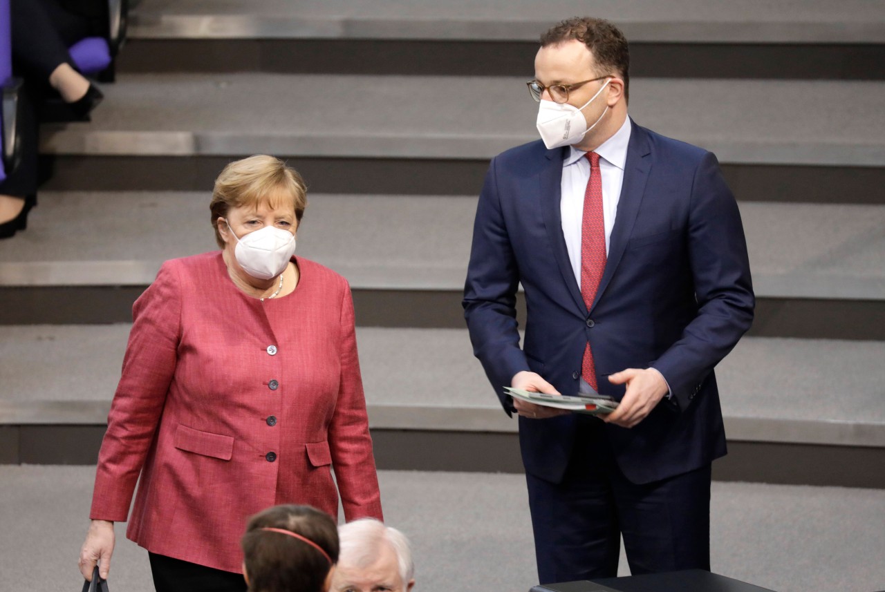 Angela Merkel und ihr Gesundheitsminister Jens Spahn (beide CDU).