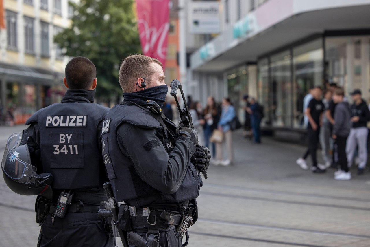 Gewalt in Würzburg: Am Freitag kam es zu einem Polizei-Großeinsatz in der Innenstadt. 