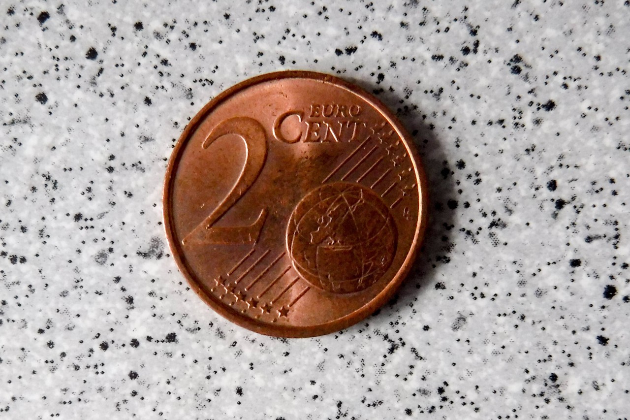 Auch eine 2-Cent-Münze kann viel Geld wert sein.