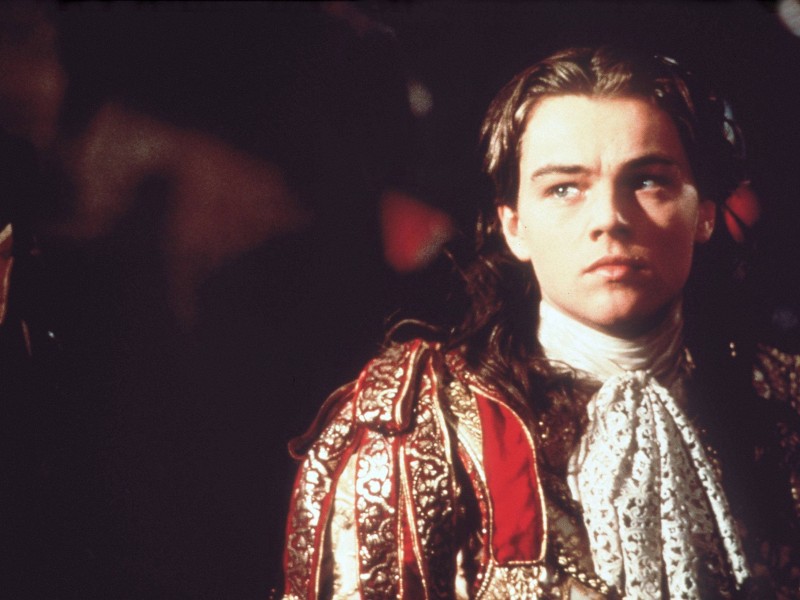 „Der Mann in der eisernen Maske“ (1998): In dem Mantel- und Degen-Film spielt Leo den Sonnenkönig Ludwig XIV. 