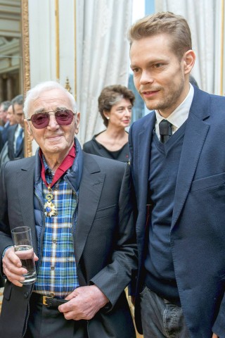 Aznavour mit seinem Sohn Nicolas im Jahr 2015.