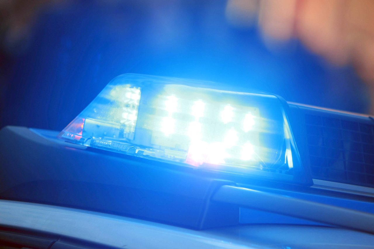 Unfall A59 von Dinslaken nach Duisburg gesperrt DerWesten.de