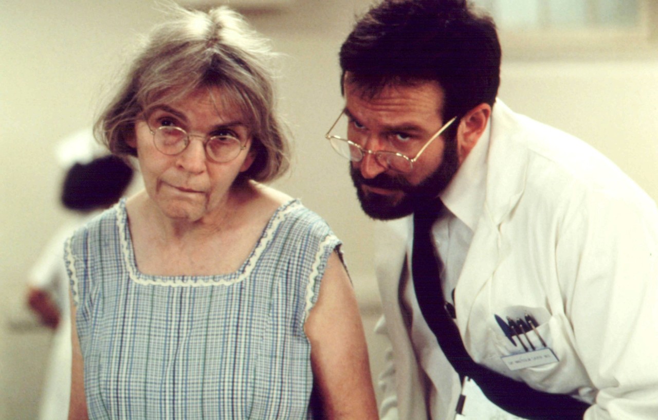 Robin Williams mit Alice Drummond im Filmdrama „Zeit des Erwachens“. 