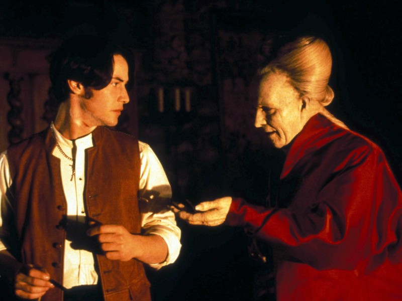 1992 arbeitete Ballhaus mit einer weiteren Hollywood-Legende: Für Francis Ford Coppola drehte er „Bram Stoker’s Dracula“ mit Keanu Reeves (l.) und Gary Oldman.