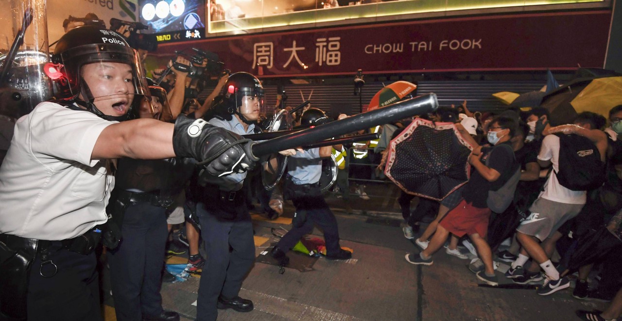 Seit Monaten toben in Hongkong Proteste gegen ein umstrittenes Auslieferungsgesetz.