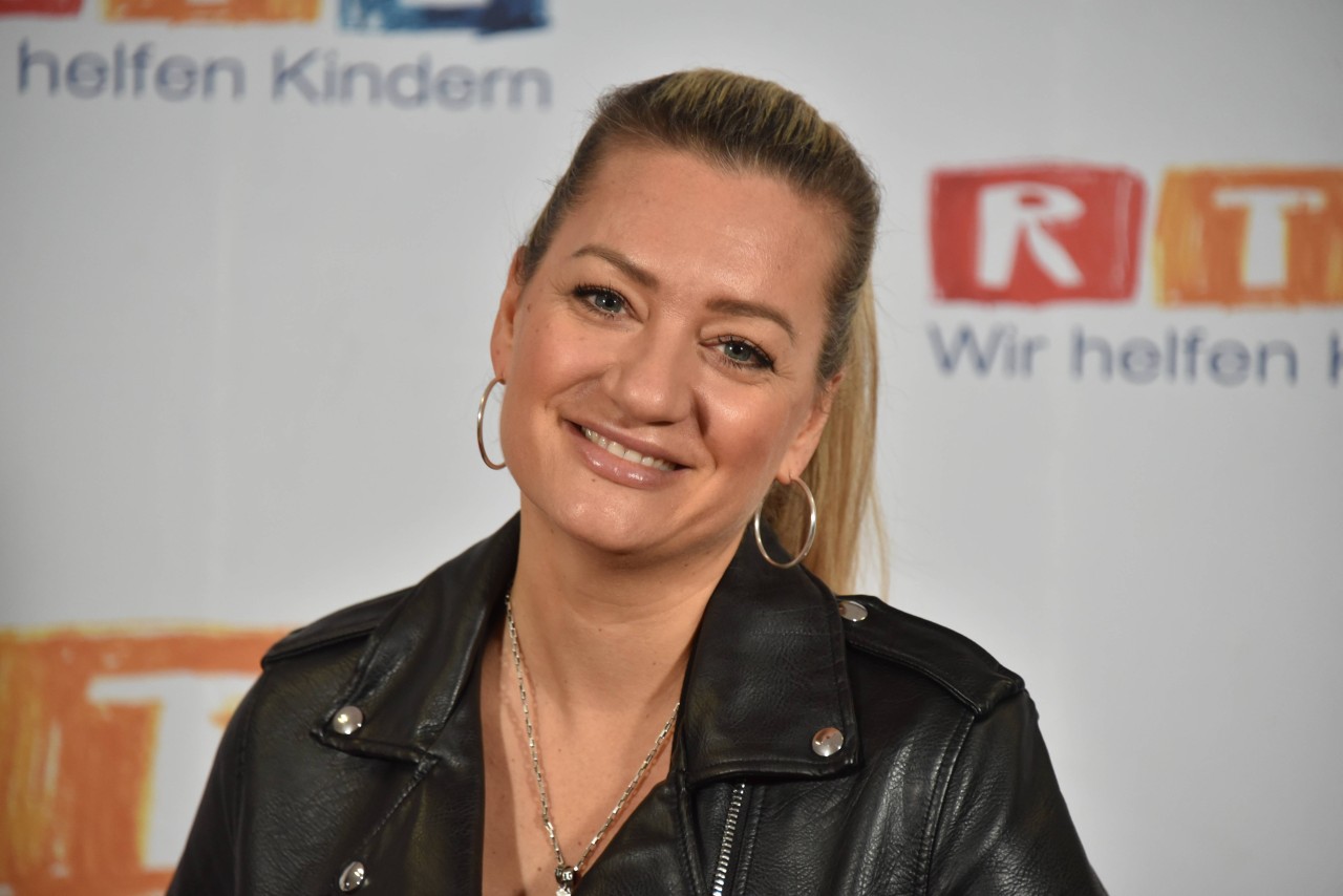 DSDS-Star Juliette Schoppmann hilft bei der Suche nach dem Schlager-Duo.