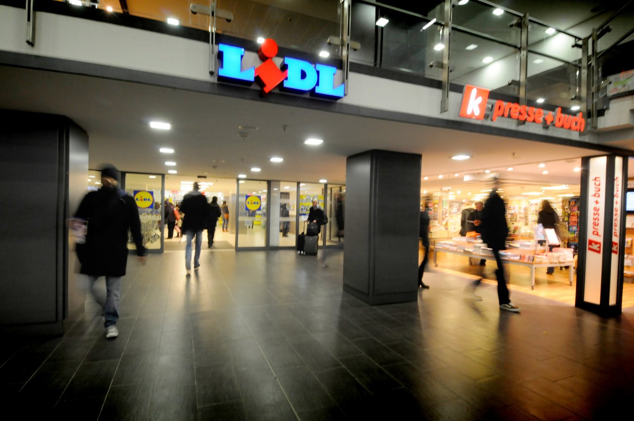 Das verdienen Mitarbeiter im Lidl am Essener Hauptbahnhof DerWesten.de