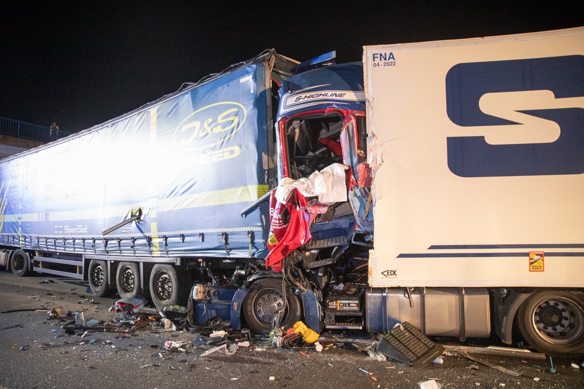 lkw unfall.jpg