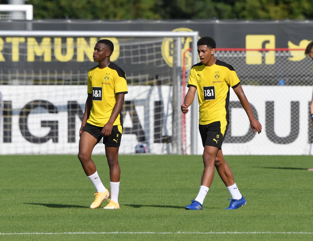 Hat Youssoufa Moukoko am Samstag etwa sein letztes Spiel für Borussia Dortmund gemacht?
