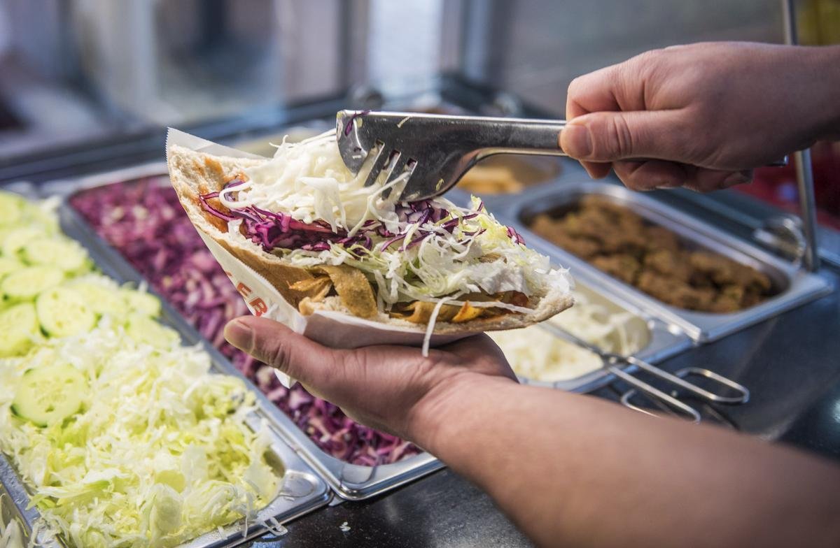 neuer döner in duisburg.jpg