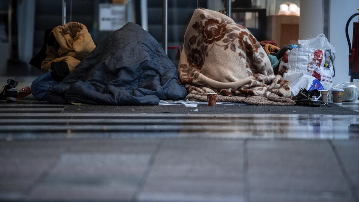 Was bedeutet die Ausgangssperre für die Obdachlosen? (Symbolbild)