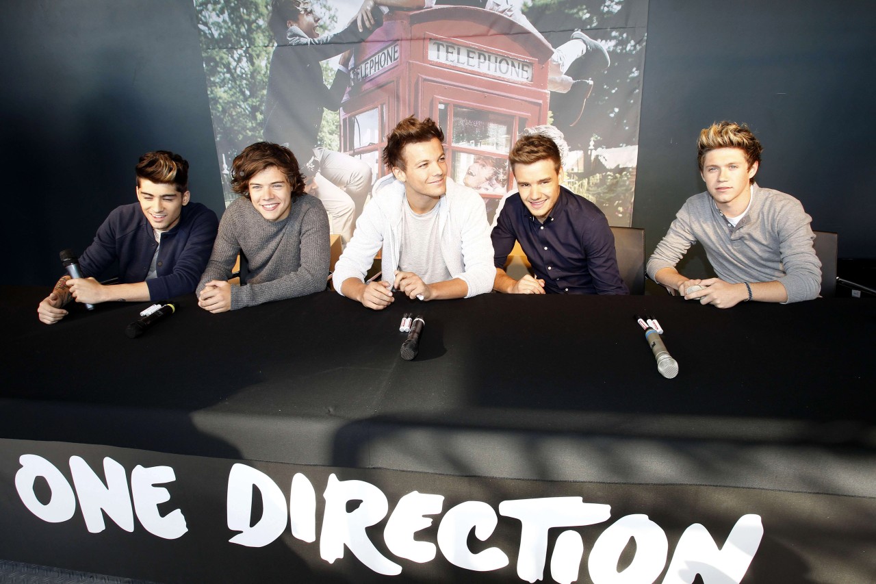 Die Jungs von One Direction bei der Autogrammstunde.