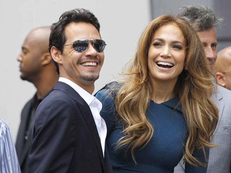 ...Schauspielerin und Popstar Jennifer Lopez und ihrem Mann Marc Anthony nicht das Problem gewesen sein - sie sind beide Anfang 40 und nur ein paar Monate auseinander. Sieben Jahre waren die Eltern von Zwillingen verheiratet, Mitte Juli gaben sie ihre Trennung bekannt. Nach vielen Trennungen sind...