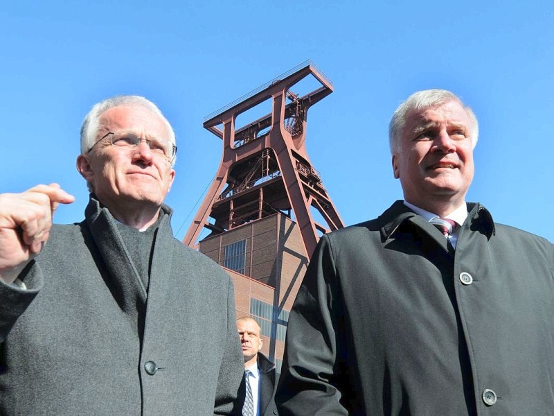 ...den ehemaligen NRW-Ministerpräsidenten Jürgen Rüttgers und  Bayern-Regierungschef Horst Seehofer...