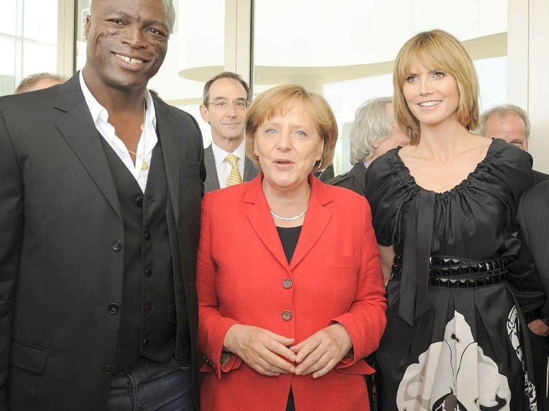...Angela Merkel bei ihrem Besuch in Los Angeles im April 2010, saßen...