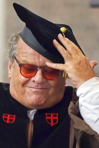 Jack Nicholson kurz vor der Verleihung seines Ehrendoktortitels. Er hat an der amerikanischen Brown Universität Bildende Kunst studiert.