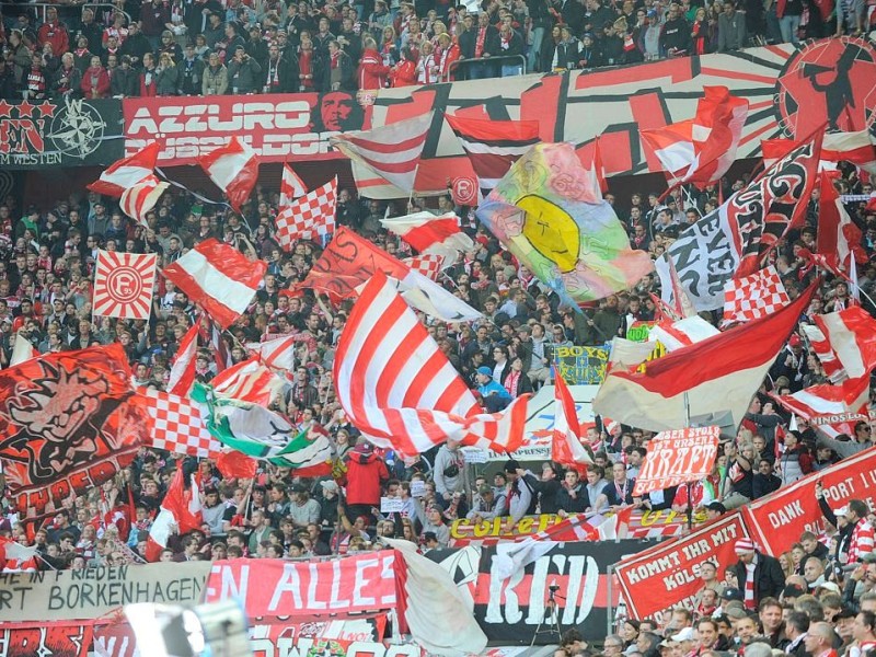 Fortuna Düsseldorf jubelt über den Aufstieg im Relegationsspiel gegen Hertha BSC.