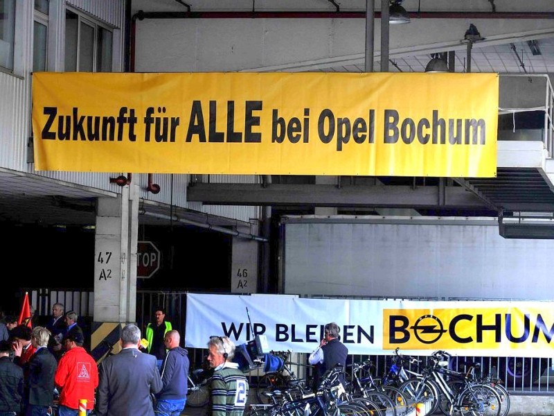 3200 Mitarbeiter möchten Klarheit über ihre Zukunft bei Opel.