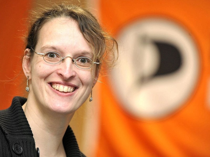 Auf Listenplatz Nummer 9: Birgit Rydlewski, 42 Jahre alt, Lehrerin aus Dortmund. Parteimitglied seit 2009.