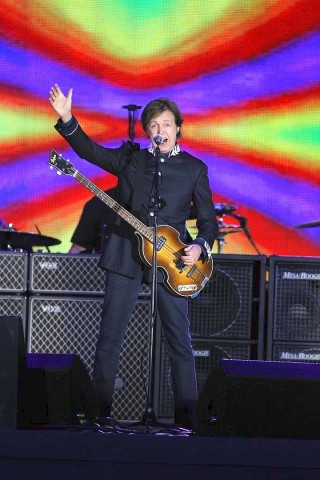 Sir Paul McCartney bei dem Jubiläumskonzert vor dem Buckingham Palace in London.