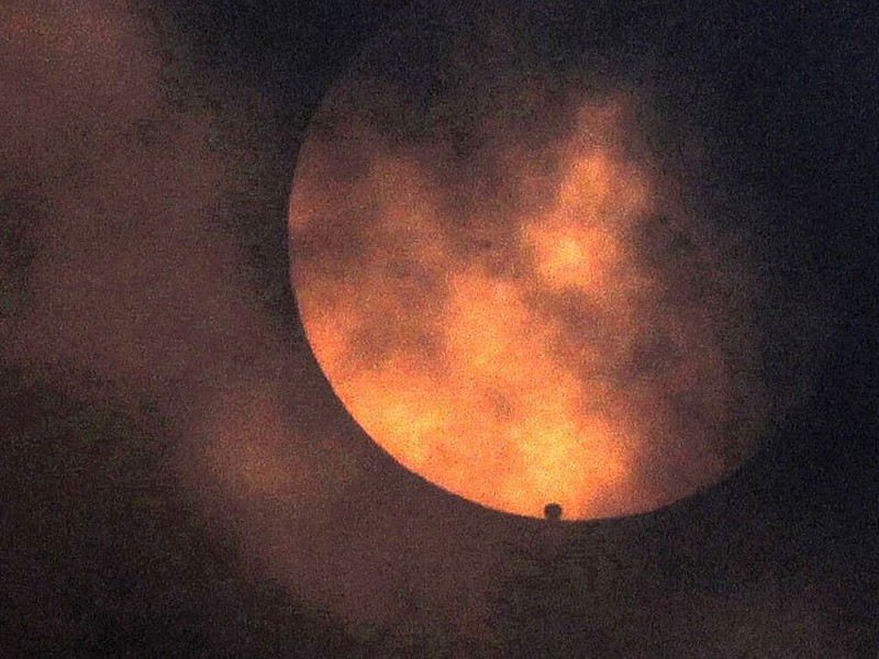 Der Venustransit in Newcastle, Australien.