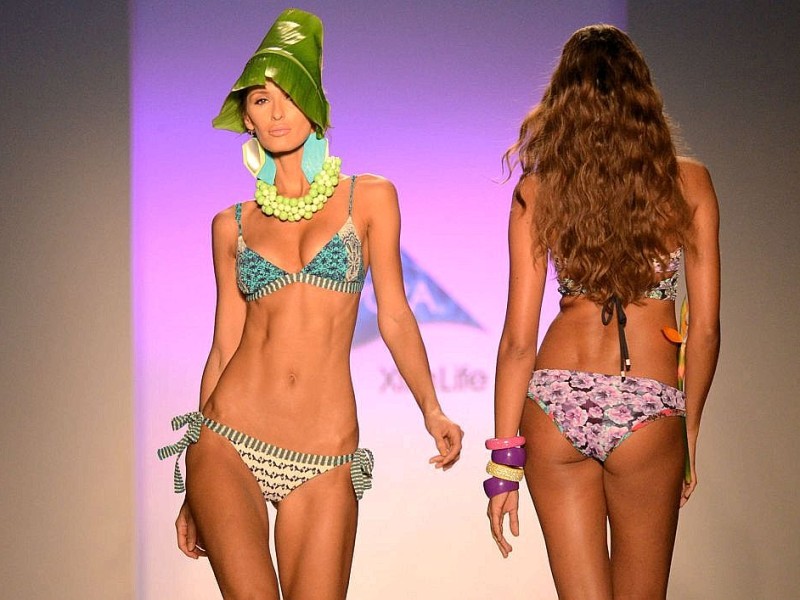 Schön am Strand: Die neuesten Bademoden-Trends auf der Fashion Week.