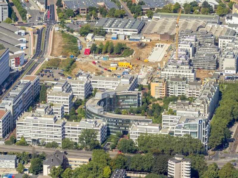 Auf dem Vodafone-Campus in Düsseldorf-Heerdt sollen bis Ende 2012 etwa 5000 Büroarbeitsplätze entstehen.