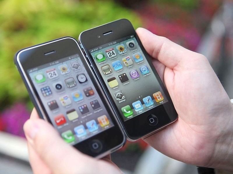 Déjà-vu: 2010 war es das letzte Mal soweit, das iPhone 4 stand seinem Vorgänger gegenüber.