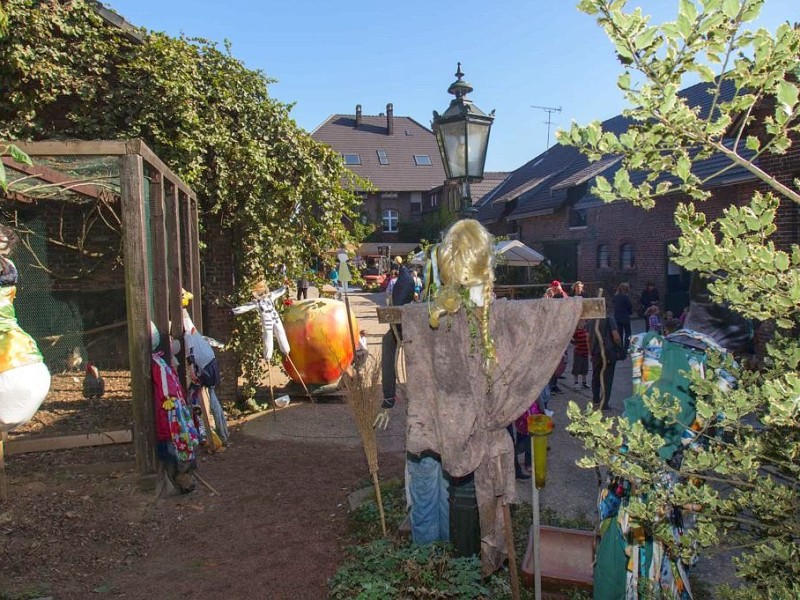 Familie Weber lud auf den Oberschuirshof ein - Foto: Reiner Worm / WAZ FotoPool