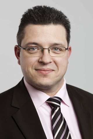 Marcus Wittig ist bei der DVV für das Geschäftsfeld Finanzen und Nahverkehr zuständig. Seine Prämie 2011: 70.950 Euro.
