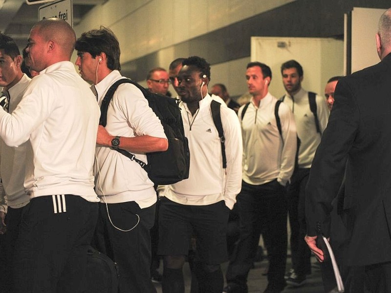 Ankunft der Spieler von Real Madrid vor dem Champions League Spiel gegen Dortmund.Foto: Knut Vahlensieck