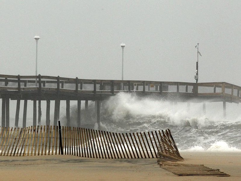 Mit eindringlichen Warnungen haben die Behörden im Osten der USA Bewohner gefährdeter Gebiete vor dem drohenden Hurrikan Sandy zum Verlassen der Region aufgefordert. Die Zeit der ...