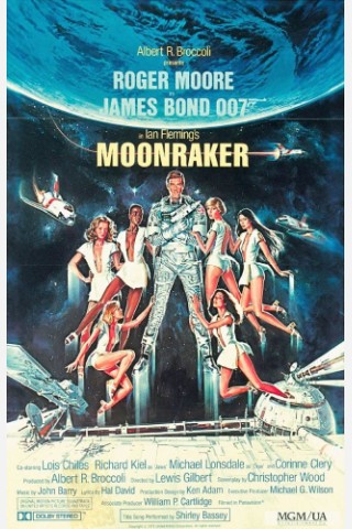 1979 spielt Roger Moore in Moonraker den Agenten 007. Daniel J. Goozeé entwarf das Plakat zu dem Film.