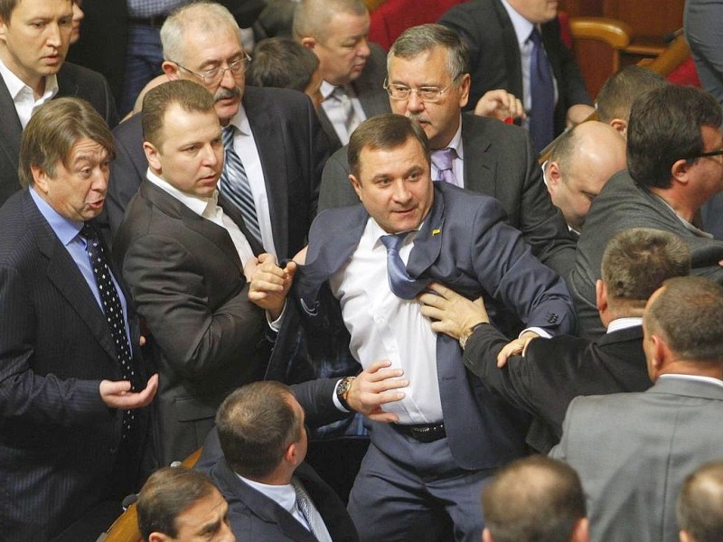 Schon in der Vergangenheit hatten ukrainische Abgeordnete sich immer wieder…