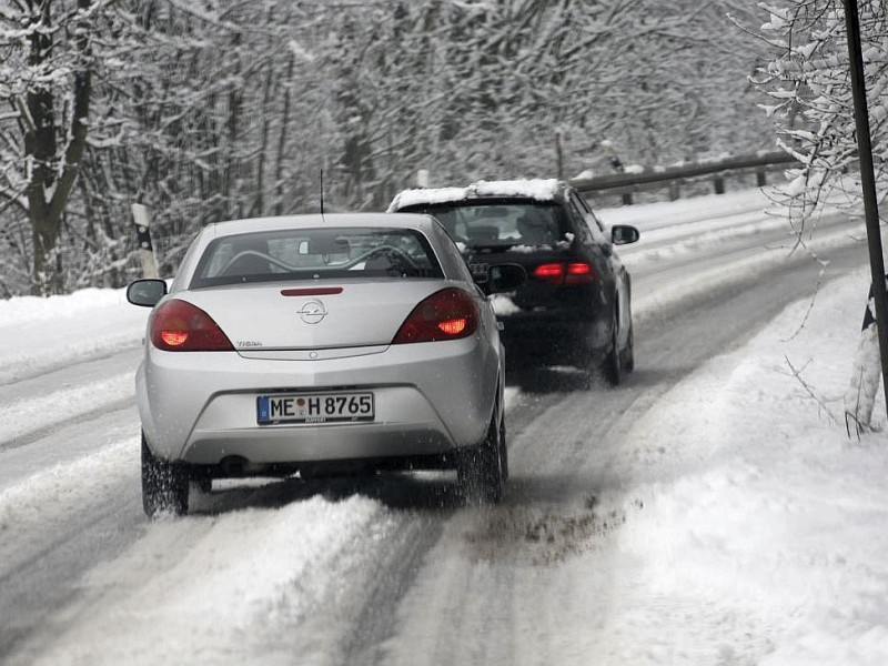 Schnee in Niederberg