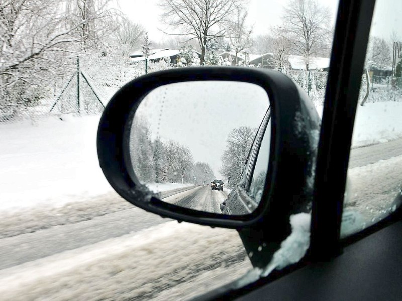 Schnee in Niederberg