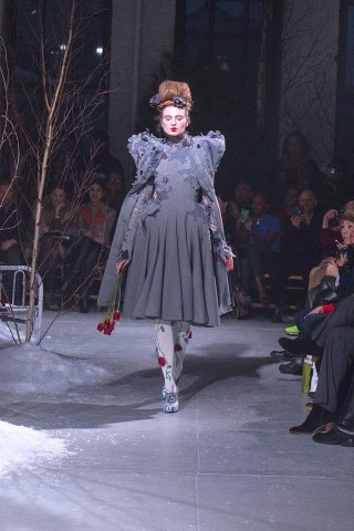 Designer Thom Browne zeigt seine Werke auf der New York Fashion Week.