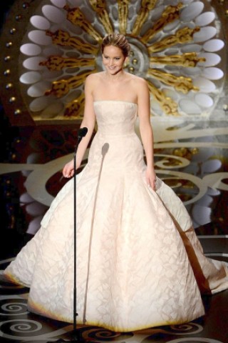 Pompöser fielen die Kleider von Jennifer Lawrence ...